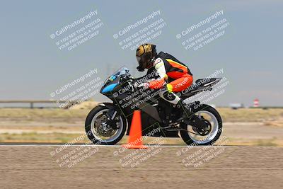media/Jul-22-2022-TrackDaz (Fri) [[ca4971259a]]/Group B/130pm (Wheelie Bump)/